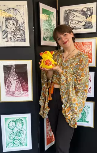 'Living with the seasons of your cycle' Graduation exhibition 'Academy Minerva
